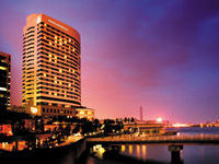 �z�e�� �C���^�[�R���`�l���^�������x�C